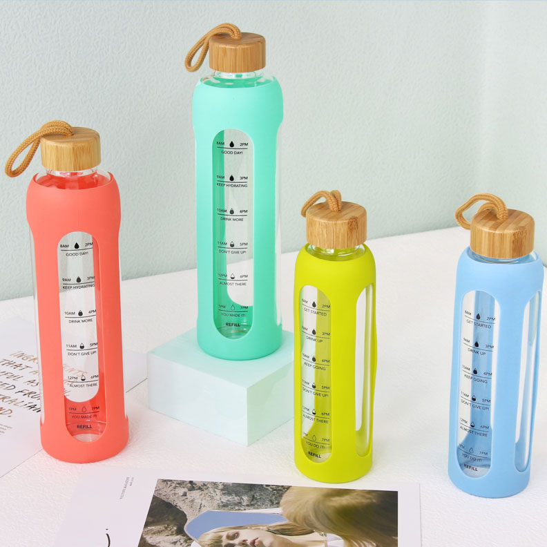 Borosilicate Glass Water Bottle with Silicone Sleeve